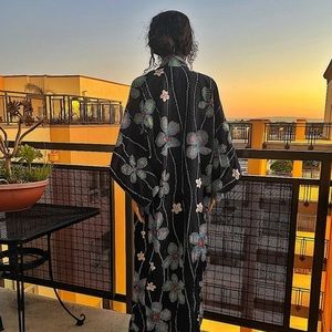 Vintage Handmade Japanese Navy Blue Kimono with Dotted Flowers